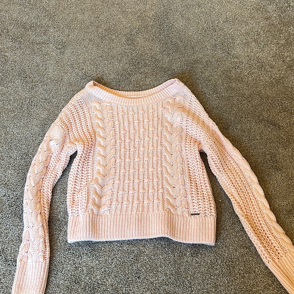 Abercrombie & Fitch Light Pink Sweater